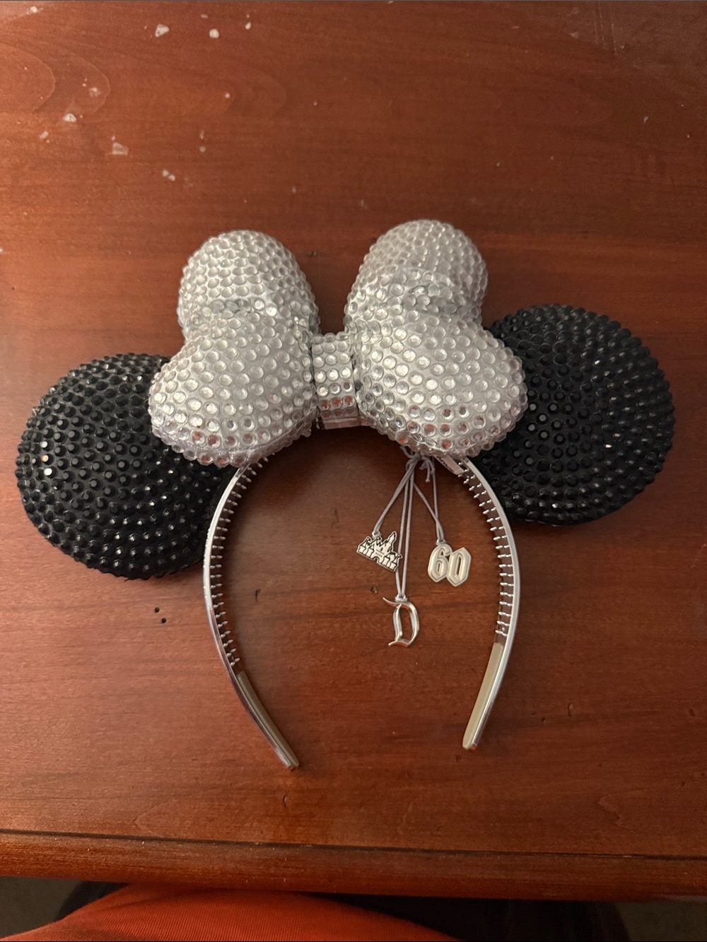 Disneyland Diamond Edition D60 Minnie Ears Headband